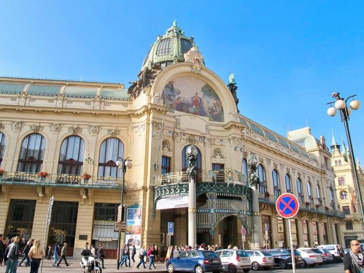 【Czech．走跳】慢遊布拉格舊城廣場、天文鐘、火藥塔、猶太區與露天市集