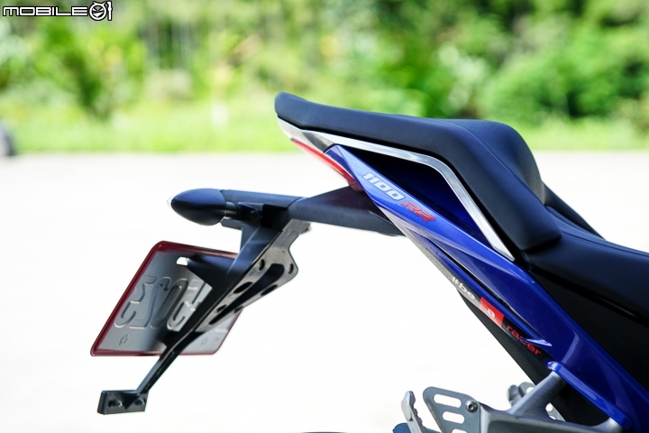 aprilia Tuono V4 RR 試駕 跑車靈魂裸裝上路