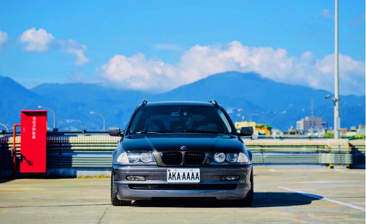 [照片分享]BMW E46 330i Touring