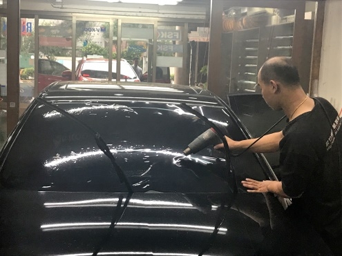 [開箱]Benz C250-南亞冰酷隔熱紙