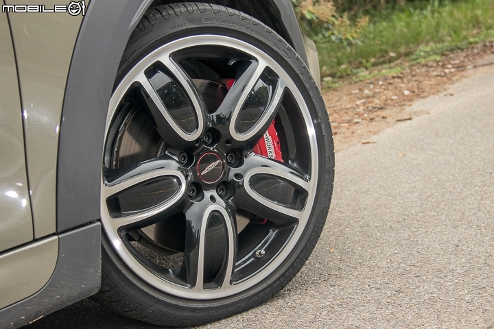 MINI John Cooper Works試駕報導 標準的Fun Car!