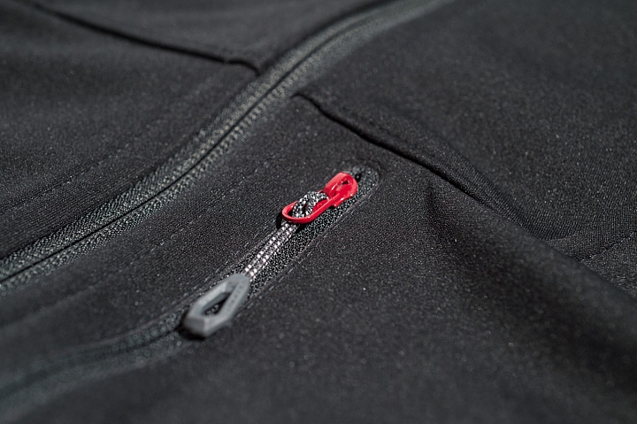 [ 開箱 ]  長毛象 軟殼衣 入手  MAMMUT ULTIMATE HOODY