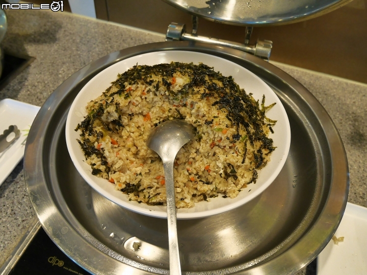 長腳蟹 + 蟹膏炒飯吃到飽，豐盛的午餐 - 韓國釜山+大邱4日遊遊記 Day1 Part4