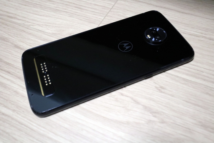 Motorola Z3 Play 開箱