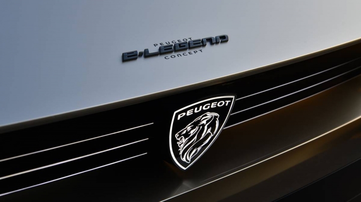 Peugeot E-Legend concept 怎麼搞的那麼美