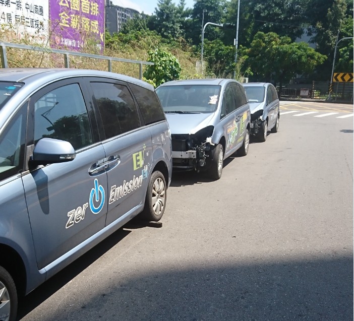 這就是Luxgen電動車嗎...? 這是有拿政府補助嗎..?