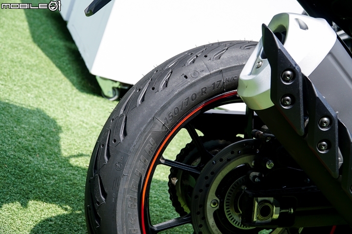 【採訪】濕地制動加強 MICHELIN Road 5 & 多功能車專用 Road 5 Trail 正式發表！