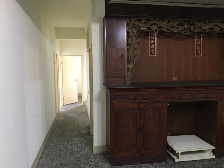 【開箱】40年老屋新裝-北歐風跳色宅