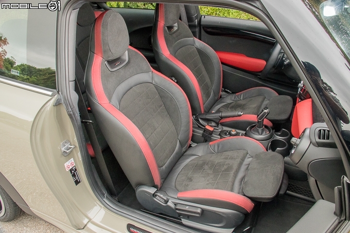 MINI John Cooper Works試駕報導 標準的Fun Car!