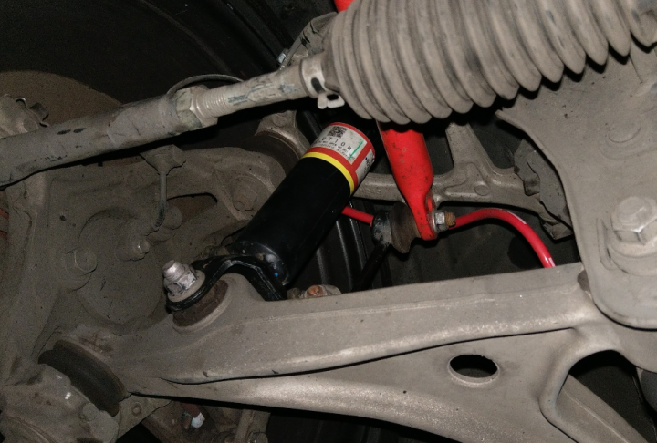 彎道殺手! Mazda MX-5 底盤升級心得分享(Eibach)短彈簧, 防傾桿, 避震器