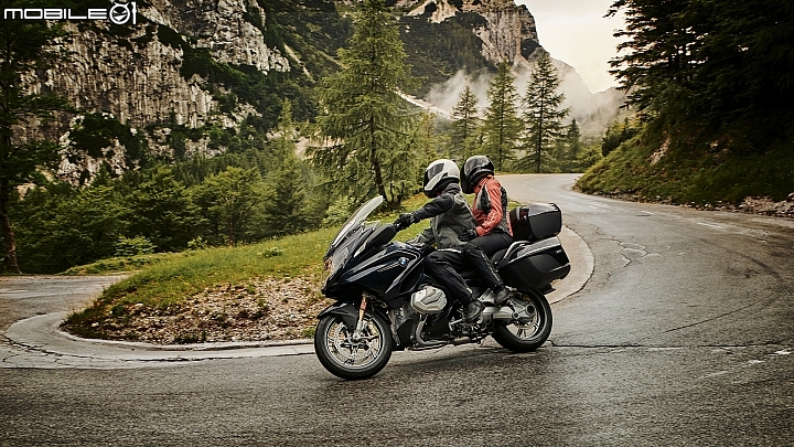 【海外快訊】水平對臥升級！BMW Motorrad R1250GS 以及 R1250RT 正式發表！