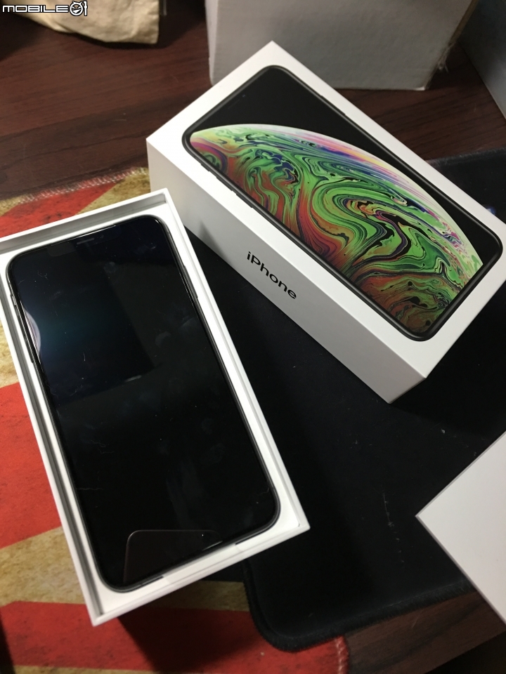 iPhone XS MAX 太空灰開箱