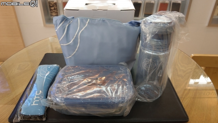 只是去玩玩VIVE～就提了兩袋戰利品回家孝親過中秋～ 小弟第一次發文分享多多指教