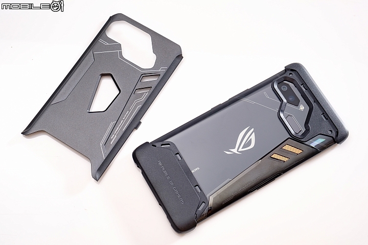 ASUS ROG Phone 9/20開賣！單機26,990元起、配件大全套6萬有找