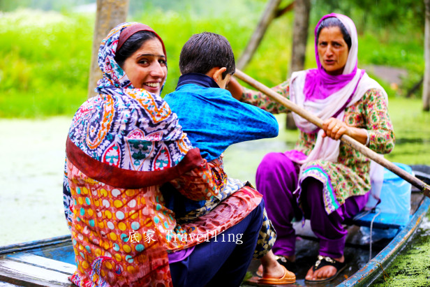 [印度] 喀什米爾~斯利那加，達爾湖 Kashmir, Srinagar, Dal Lake (一) – Here, I am travelling