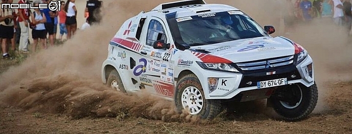 因為有她所以我有了Eclipse cross