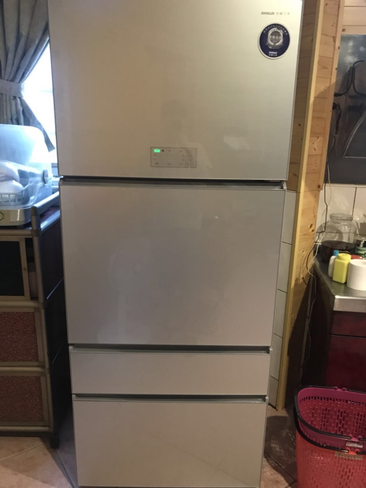點我看大圖 【開箱文】SANLUX 台灣三洋560L 直流變頻四門電冰箱 《SR-C560DVG》