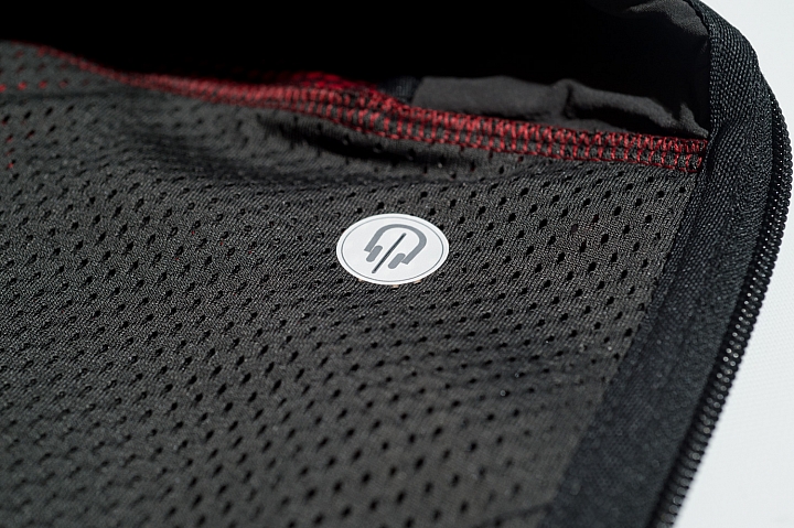 [ 開箱 ]  長毛象 軟殼衣 入手  MAMMUT ULTIMATE HOODY