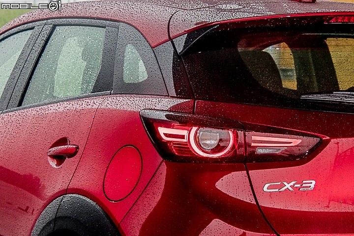 Mazda CX-3 SKY-D小改款試駕報導,嶄新1.8升引擎入替!