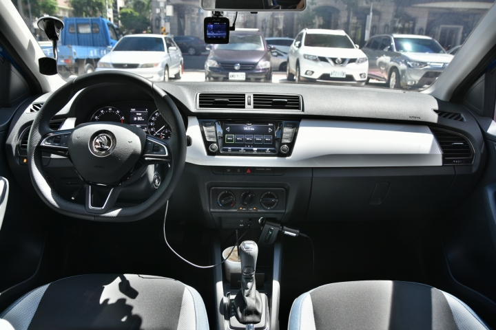遲到半年的 Fabia 1.0TSI 入手分享
