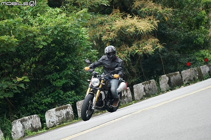 DUCATI SCRAMBLER 1100 Sport 公路硬漢全面進化