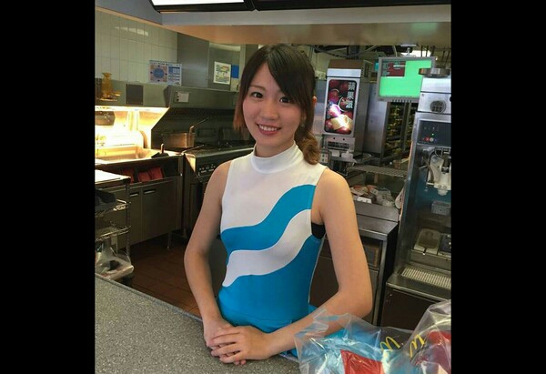 [更新]買1送1再一波......買趴了麥當勞🙇破天荒公休1天