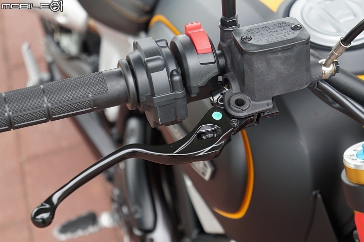 DUCATI SCRAMBLER 1100 Sport 公路硬漢全面進化