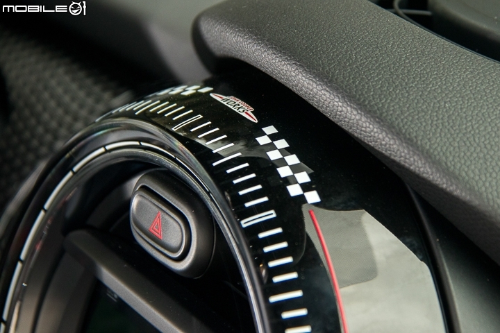 MINI John Cooper Works試駕報導 標準的Fun Car！