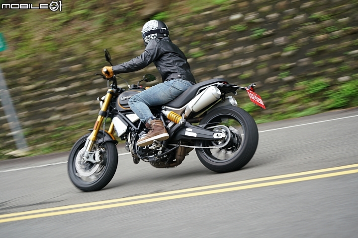 DUCATI SCRAMBLER 1100 Sport 公路硬漢全面進化