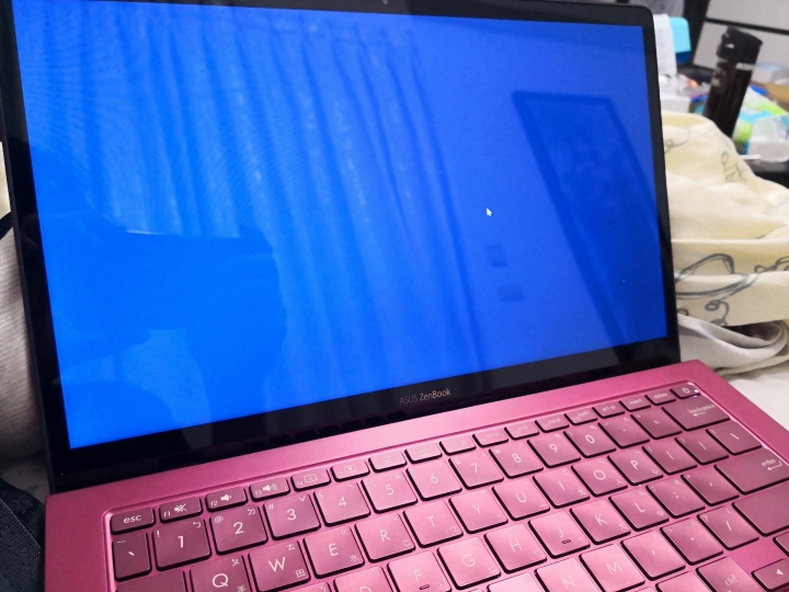 ASUS Zenbook S UX391UA 買到機王,千萬別以為你不會遇到