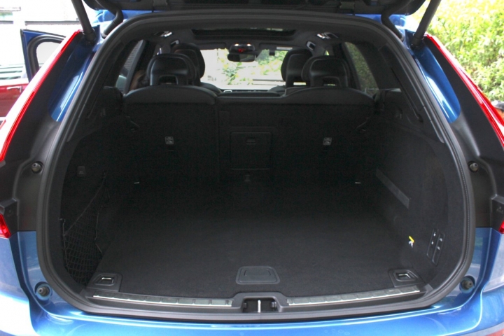 Volvo XC60 T6 RD心得分享