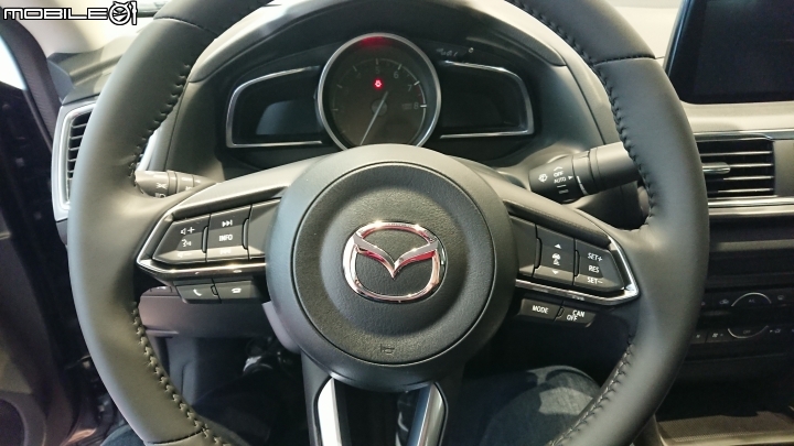 [分享] 日系C-segment 掀背之戰  Civic、Mazda3 及 Auris 三田體驗