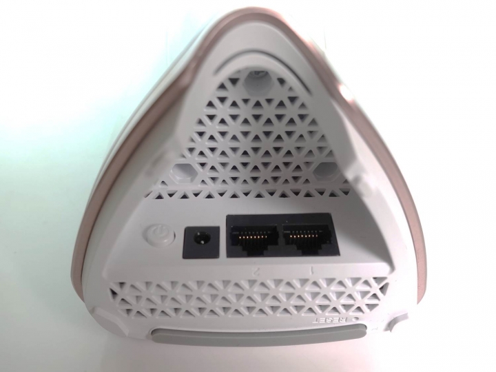 D-Link Mesh全覆蓋家用Wi-Fi系統旗艦款COVR-2202 開箱體驗