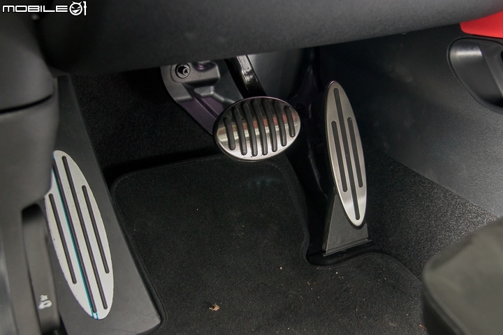 MINI John Cooper Works試駕報導 標準的Fun Car!