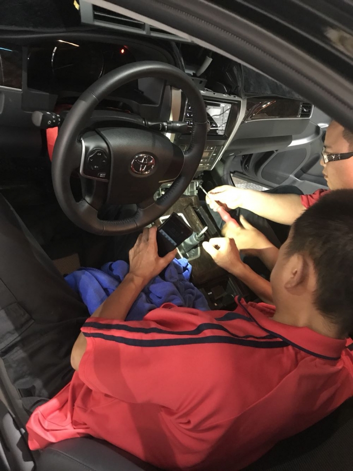 2017 camry微開箱及微升級