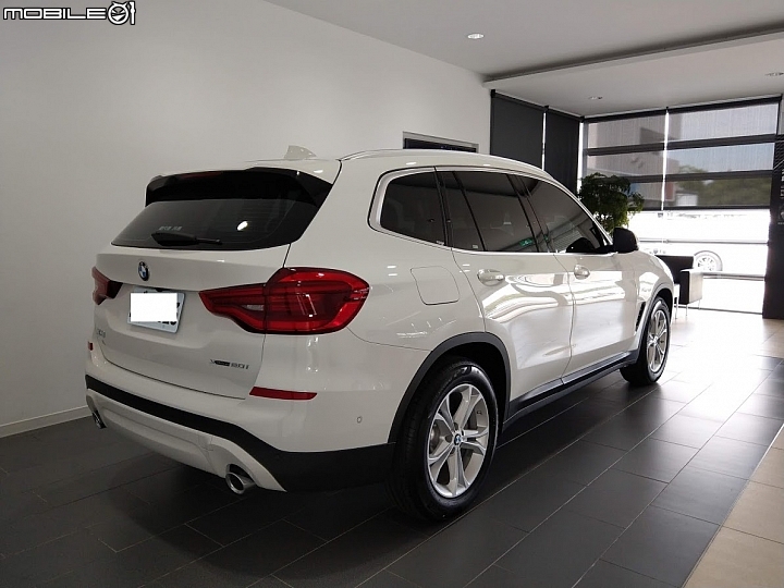 X3  xDrive 20i 開回家