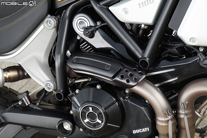 DUCATI SCRAMBLER 1100 Sport 公路硬漢全面進化
