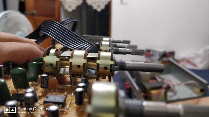 音量控制的可變電阻