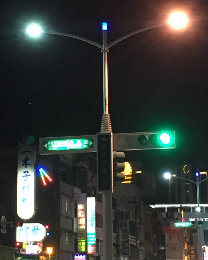 高雄路燈品質