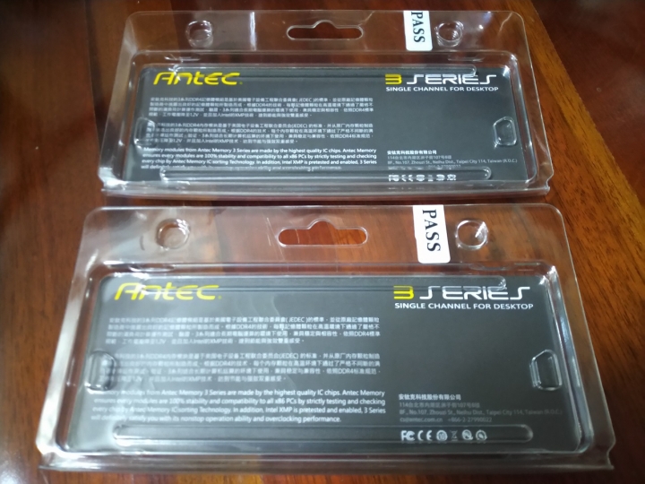 無聊測Antec 3 Series DDR4 2400 8G*2(三星B-DIE顆粒)