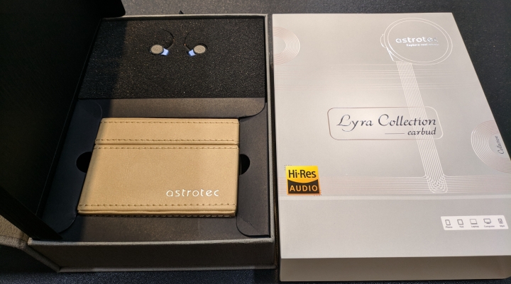 【簡單開箱】平頭塞旗艦 Astrotec Lyra Collection