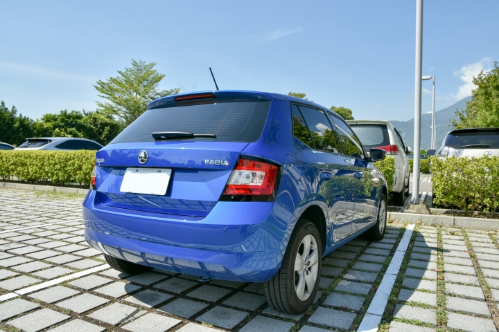 遲到半年的 Fabia 1.0TSI 入手分享