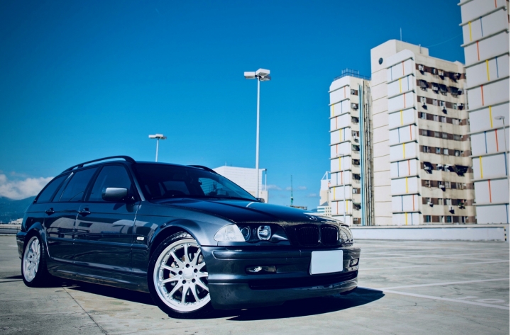 [照片分享]BMW E46 330i Touring