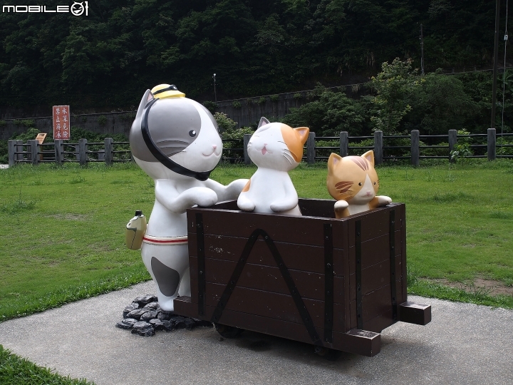 新北市 瑞芳 猴硐貓村-- 想找貓兒療癒的，請來這裡!