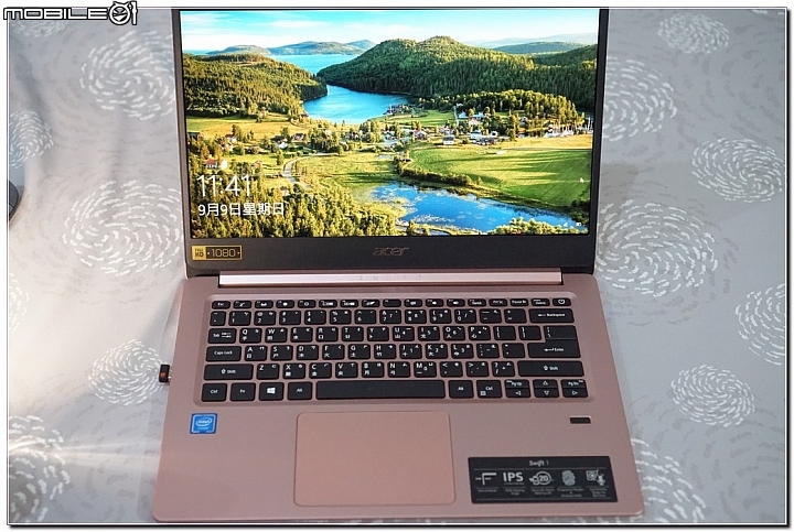 【開箱分享】上學去! Acer Swift 1 SF114-32 14吋 筆電 (粉紅櫻)