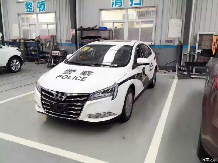 各國Luxgen警車塗裝哪個美？