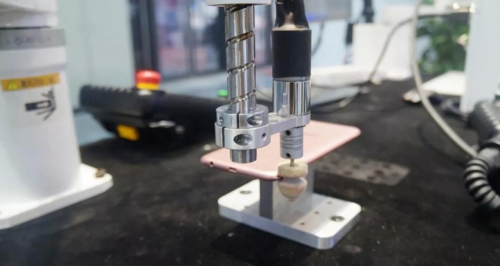 第20屆中國國際工業博覽會:越疆DOBOT輕量型全感知工業機器人 補齊傳統工業機器人短板
