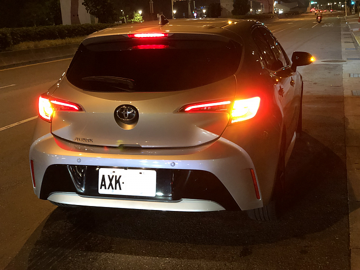 點我看大圖 Auris 交車囉