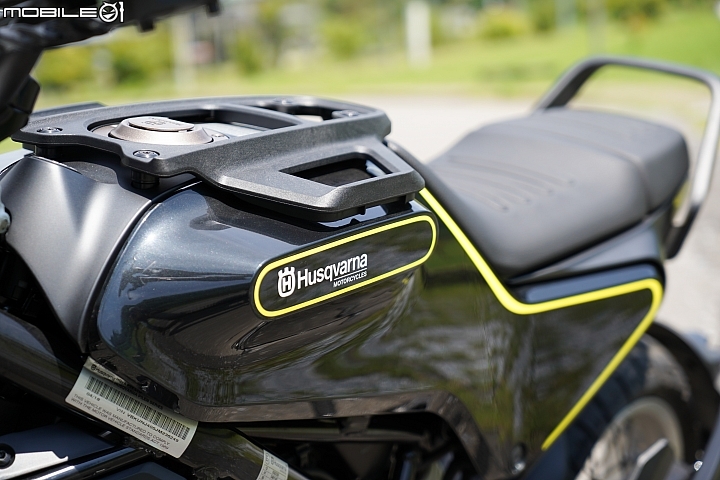 HUSQVARNA SVARTPILEN 401 百年車廠的前衛新作
