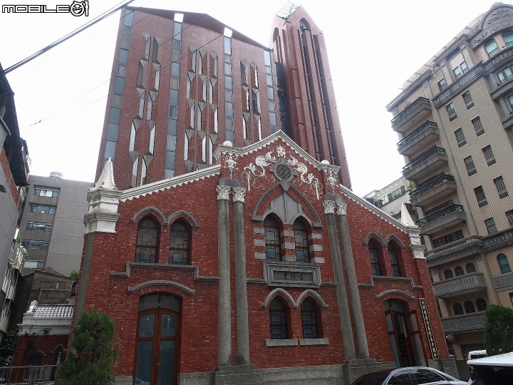 臺北市 大同區 台灣基督長老教會大稻埕教會 -- 轉角遇見老教堂